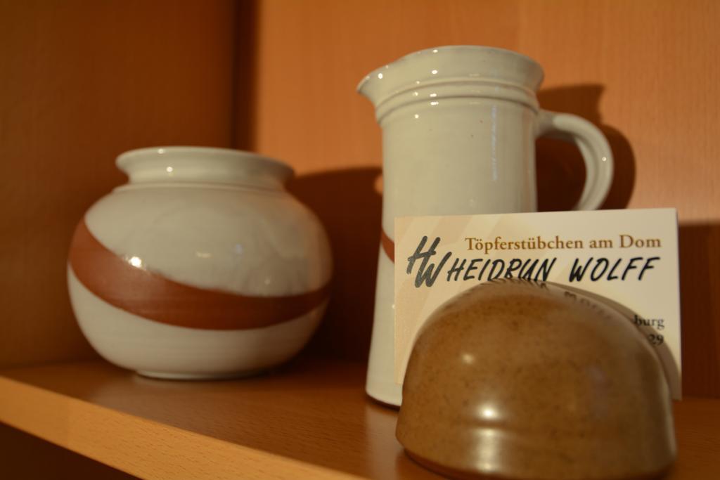 Ferienwohnung Domschatz Naumburg  Szoba fotó