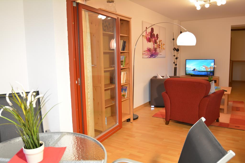 Ferienwohnung Domschatz Naumburg  Szoba fotó